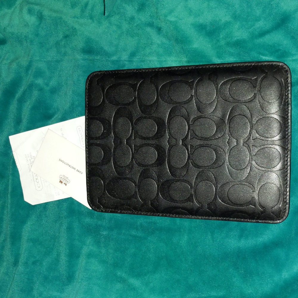Coach brand EReader NWT
